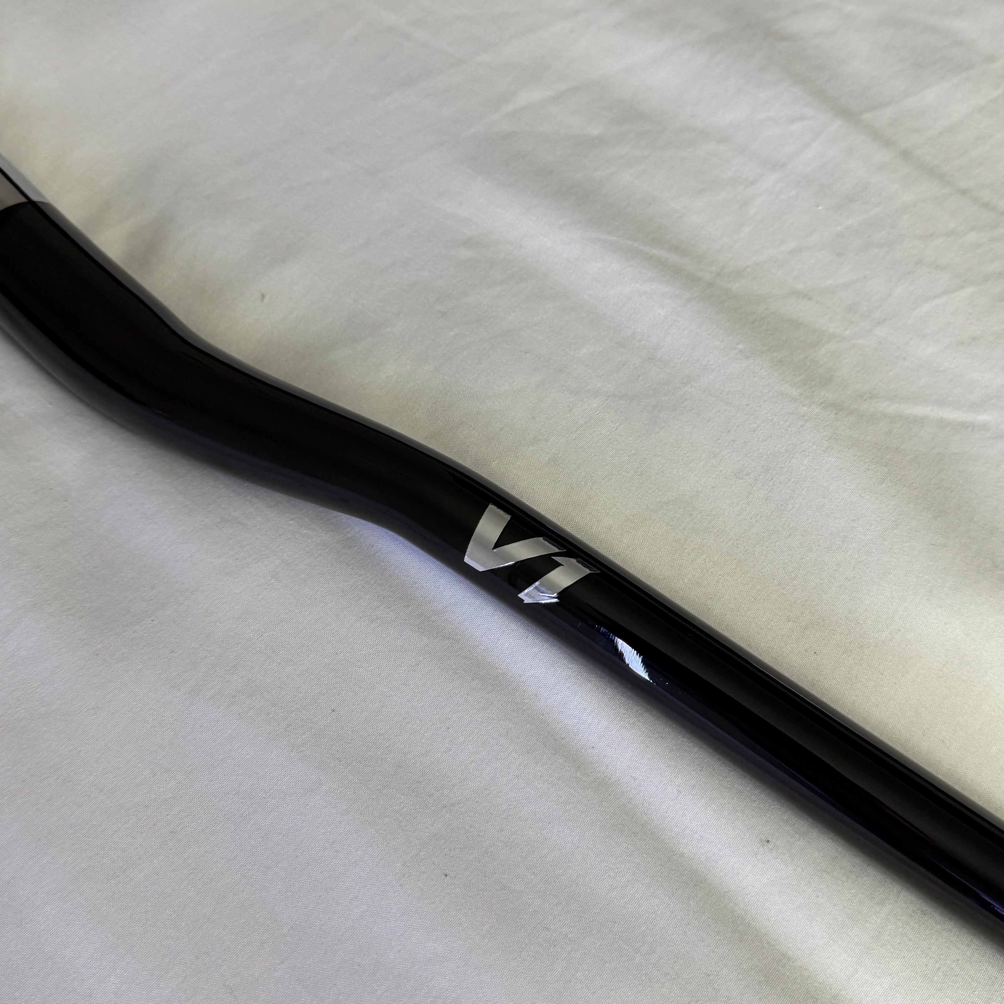 MXBOLTS Half and Half Handlebar (31.8mm) (COLLECTIVE)